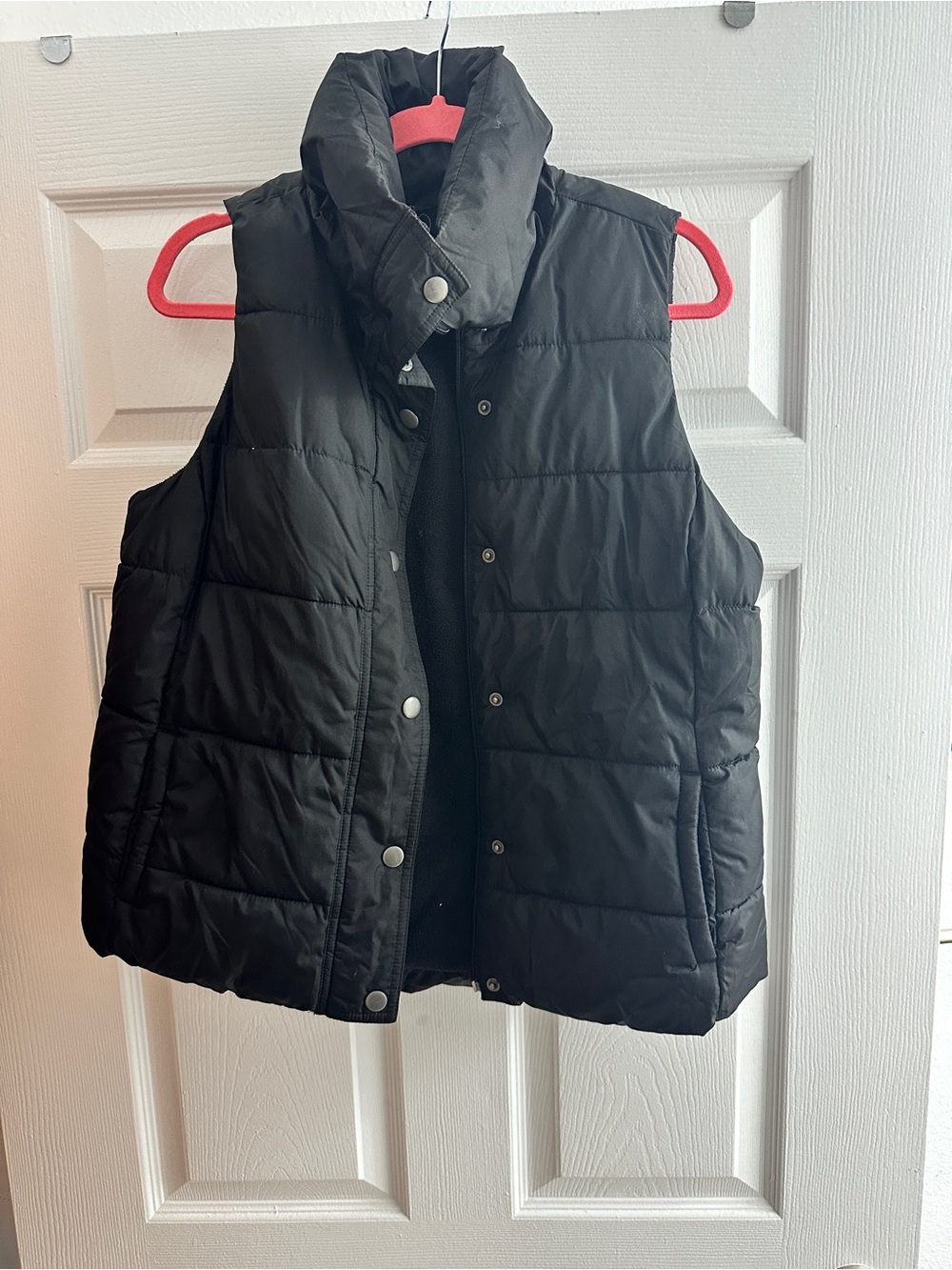 Old Navy Black Quilted Puffer Vest